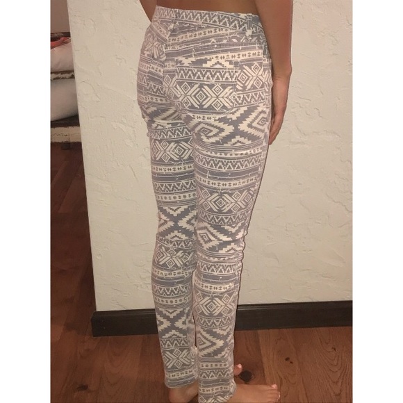 O2 Denim Patterned Jeans - Picture 2 of 5